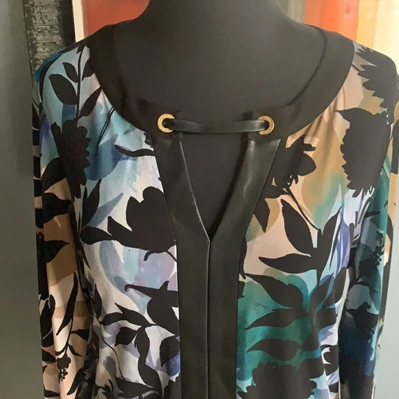 Calvin Klein foliage silhouette vegan leather top - Picture 2 of 6